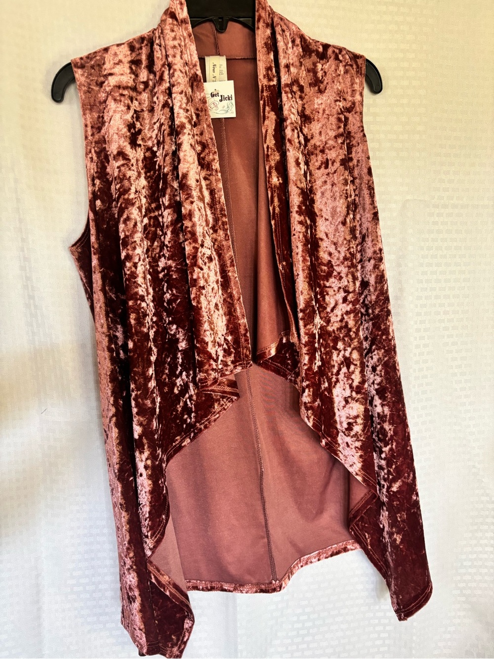 Crushed Velvet Open-Front Vest in Rose - Get Jaded